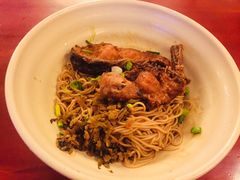 -佬钱湾仔(衣裳街店)