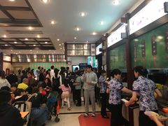 等位区-龙抄手(春熙路总店)