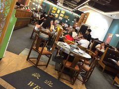 -胡须佬鸡煲四季火锅店(石厦西村直营店)