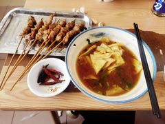 牛肉罩饼-清真·白家牛肉罩火烧老店(育才街店)