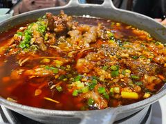 水煮牛肉-小河盐帮·私家菜·烤鸭(三元桥·霄云路店)