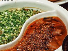 鸳鸯水煮牛肉-成都吃客(九眼桥店)