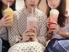 -奈雪的茶(湖滨银泰in77C区PRO店)