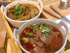 -怪物的冰与火(天虹商场中山路店)