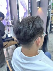 -藤野造型烫染·漂发