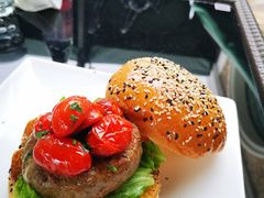 芝心牛肉汉堡-Lets burger非常汉堡·环球风味(蓝色港湾店)
