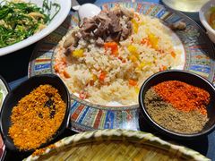 维吾尔妈妈手抓饭-伊带伊路新疆美食府(呼家楼店)