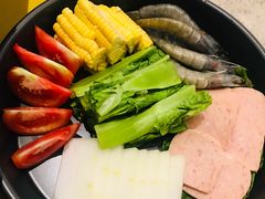 荤素拼盘-八珍玉食鸡煲·打边炉(印象城店)