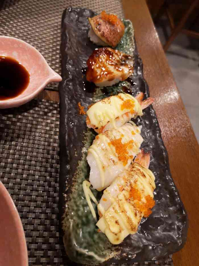 一禾日本料理深夜食堂-"这家好吃呦,第一个海螺片出乎意料的好吃,.