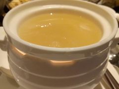 即位鱼翅-半岛翡丽海鲜自助餐厅(观风亭店)