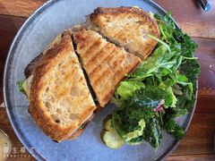 超级牛肉帕尼尼-O'mills Sourdough Bakery&Bistro(永嘉路店)