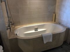 -舟山希尔顿酒店