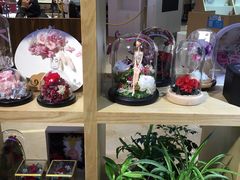 -谷莠子花艺气球派对·绿植造景·花艺沙龙(东海缤纷天地店)