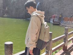 -龙潭大峡谷