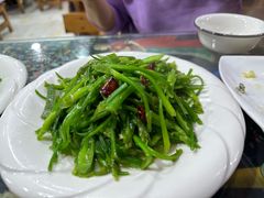 -泸沽肴(泸沽湖大洛水村农村信用社旁店)