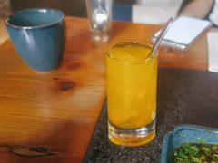 -湊湊火锅·茶憩(南京东路悦荟店)