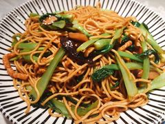 青菜肉丝炒面-三玛璐酒楼(汉口路店)