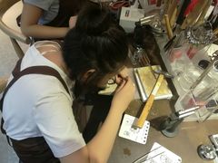 -十八字金·银饰·拼豆·开蚌DIY(魏公芳华里店)