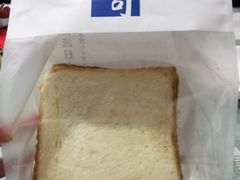-TOUCH泰奇(奉贤宝龙城市广场店)