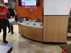 -闫家驴肉老店(华电一校店)