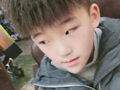 -维也纳酒店(广州京溪南方医院同和地铁站店)