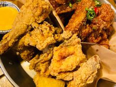 炸鸡翅一半一半-富乐满韩国正宗炸鸡韩国料理(虹泉路店)