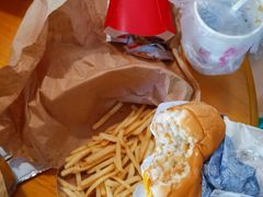 -麦当劳(华融店)