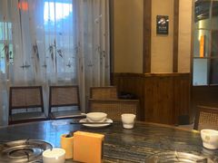 -湘力力小院·鱼汤泡饭(枫林路店)