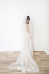 -LaMousse婚纱买手店