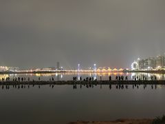 -秋水广场