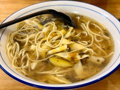 -小河无名面馆
