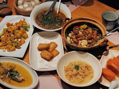 -荣小馆(杭州大厦店)