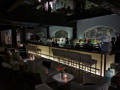 -穹六人间 people 6(岳阳路店)