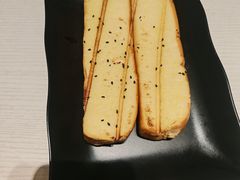 -嗨辣小聚·盘锦河蟹·海鲜烧烤龙虾(盘锦十年好店)