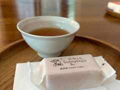 苹果酥-微热山丘(台北民生公园门市店)