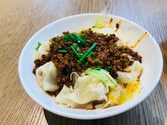 招牌抄手面-聚园面庄(新光天地店)