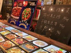 -宝燕海货工场(长江国际店)