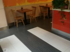 -鑫花溪牛肉米粉(凤凰街创始总店)