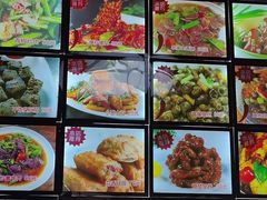 -芦茨金富饭庄·25年老字号·专做稻草鸡