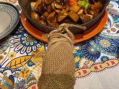 -云海肴·汽锅鸡·云南菜(天山百盛优客店)