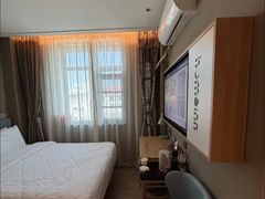 -如家酒店·neo(南昌八一广场师大南路地铁站店)