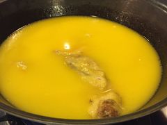 -鲜入围煮花胶鸡海鲜火锅