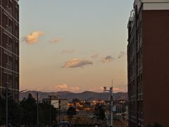 -云南大学滇池学院