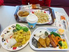 -史努比缤纷世界