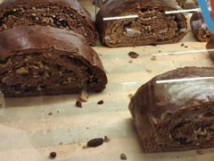 果仁大列巴-Olé精品超市(新世界新丸中心店)