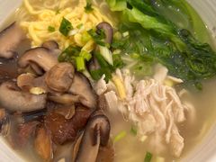 -康师傅私房牛肉面(马泉营奥莱店)