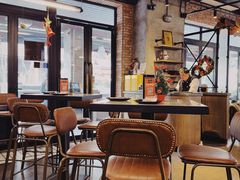 -BOURBON 玻本美式餐厅酒吧(虹桥新天地店)