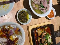 -全牛匠·乐山跷脚牛肉(新中关店)