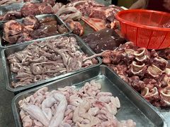-标记美食新鲜猪杂(兴南大道店)