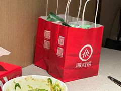 -海底捞火锅(宝龙广场夜宵主题店)